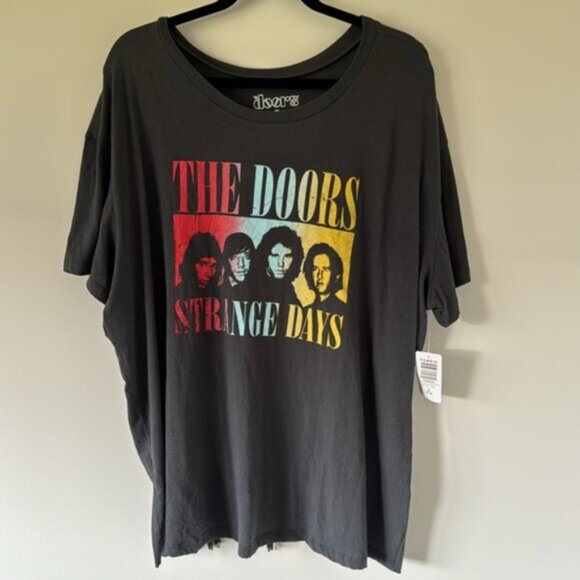 Torrid Women Grey The Doors Open Back Fringe Relaxed Fit Tee Plus Size 2X - Picture 3 of 13